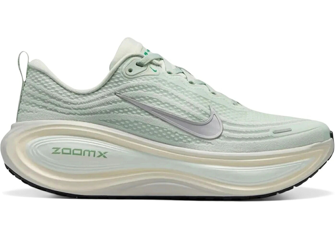 ナイキ しろがね色 しろがね色 緑 緑であること WOMEN\u0027S スニーカー レディース NIKE VOMERO PLUS LIGHT SILVER BARELY GREEN SEA GLASS (WOMEN\u0027S) / LIGHT SILVER BARELY GREEN SEA