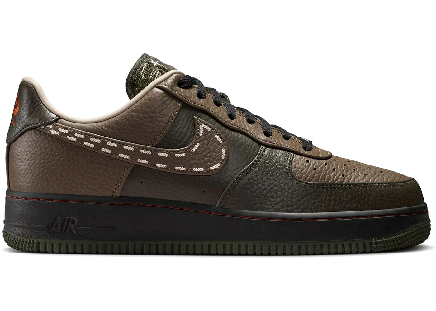 ナイキ 黒いこと 黒いこと 皮膚軟化剤 空軍 \u002707 スニーカー メンズ NIKE AIR FORCE 1 LOW SEQUOIA DARK HAZEL / SEQUOIA DARK HAZEL BLACK CREAM
