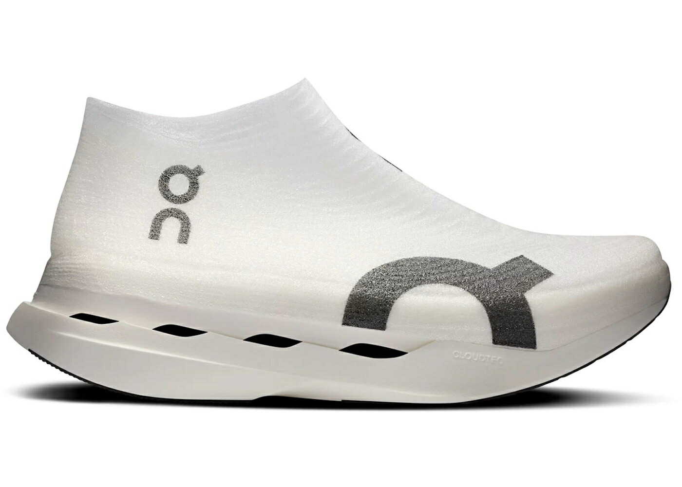 オン ストライク 白いこと 白いこと 黒いこと 黒いこと スニーカー メンズ ON RUNNING CLOUDBOOM STRIKE LS WHITE BLACK / WHITE BLACK