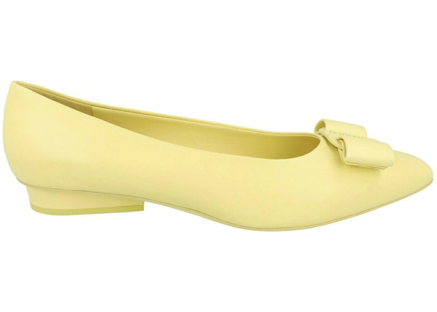 黄味がかった 黄色 WOMEN\u0027S スニーカー レディース FERRAGAMO VIVA BOW BALLET FLATS LIGHT YELLOW (NARROW WIDTH) (WOMEN\u0027S) / LIGHT YELLOW