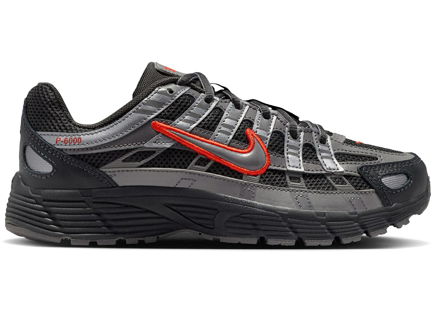ナイキ 赤 レッド クール 灰色 グレー ジュニア キッズ NIKE P-6000 ANTHRACITE PICANTE RED METALLIC COOL GREY (GS) / ANTHRACITE PICANTE RED METALLIC ベビー マタニティ スニーカー|スニケス