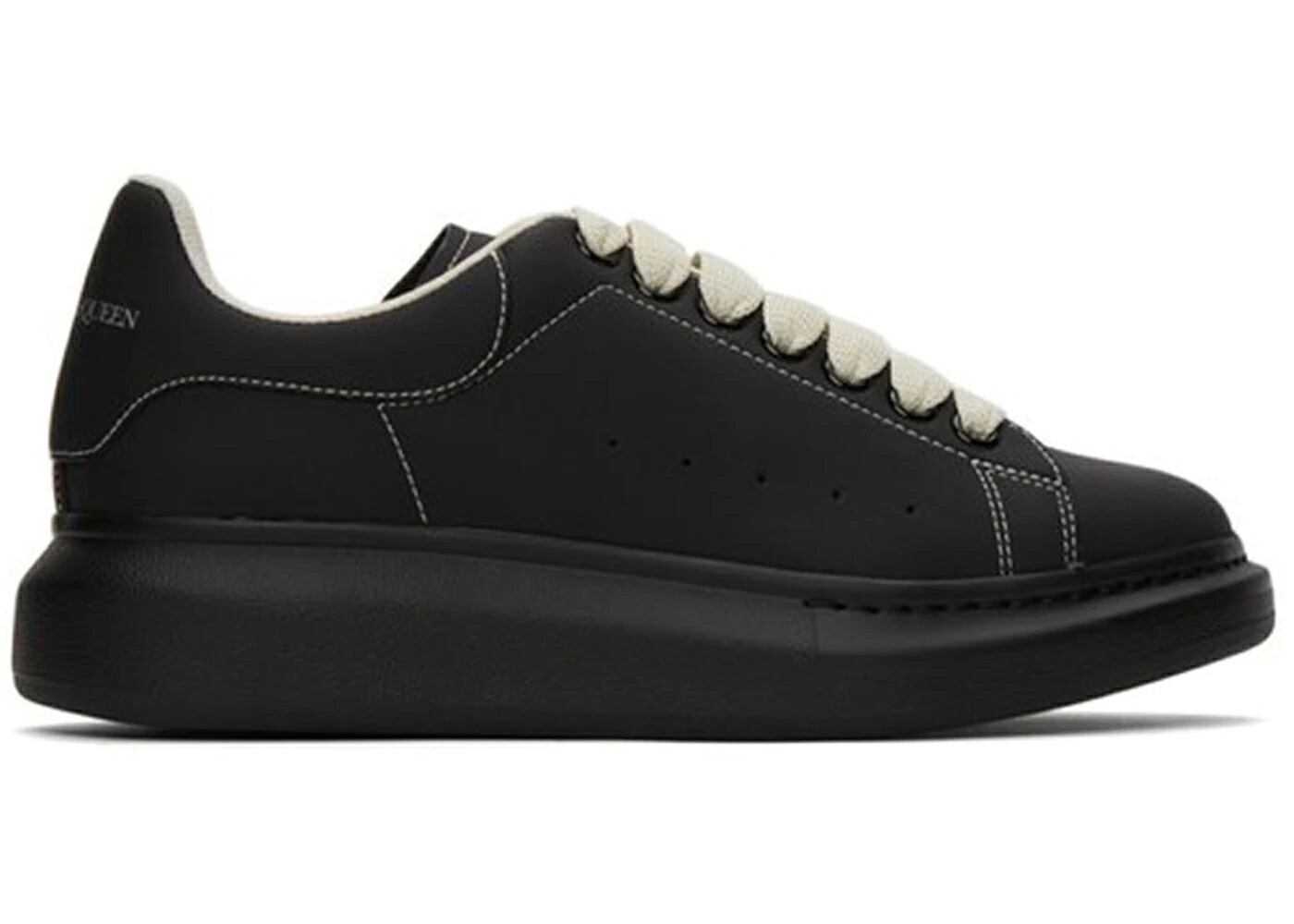 アレキサンダーマックイーン 黒色 ブラック アイボリー スニーカー メンズ ALEXANDER MCQUEEN ALEXANDER MCQUEEN OVERSIZED BLACK IVORY / BLACK IVORY｜スニケス