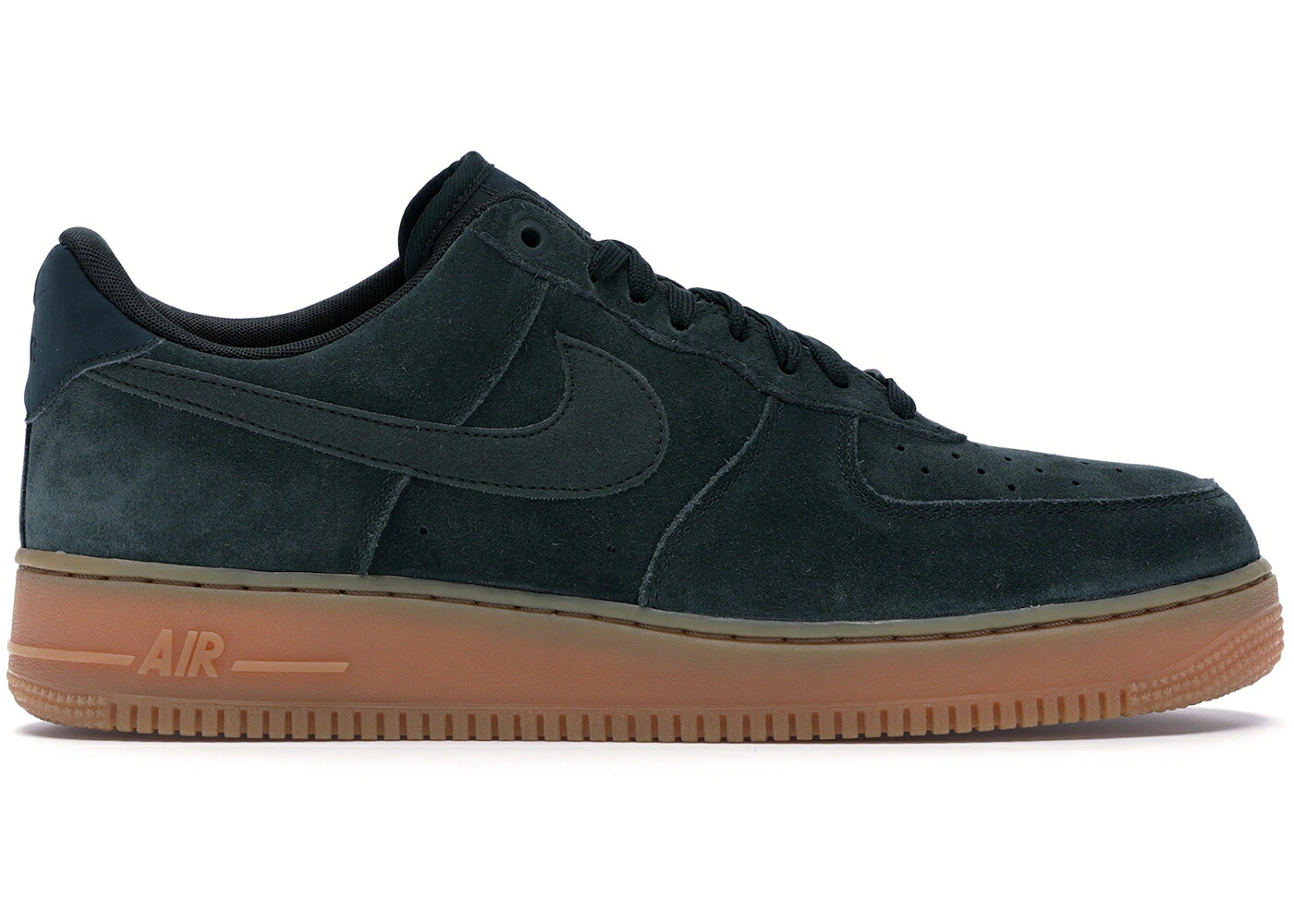 ナイキ スエード スウェード 緑 グリーン エアフォース '07 スニーカー メンズ NIKE AIR FORCE 1 LOW LV8 SUEDE OUTDOOR GREEN GUM / OUTDOOR GREEN OUTDOOR GREEN｜スニケス