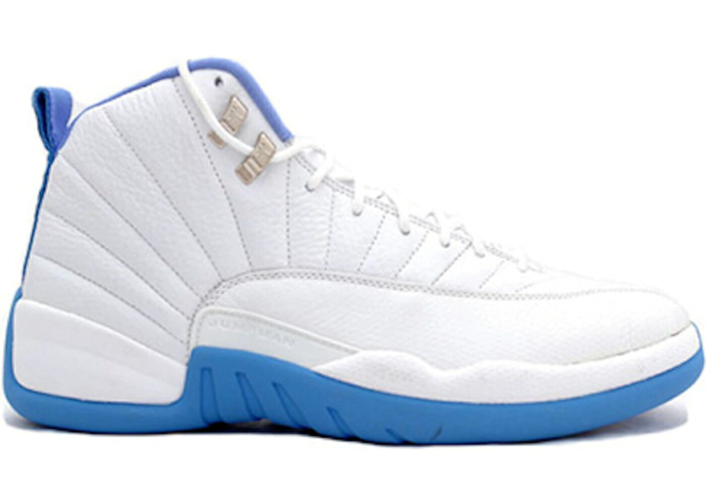 ナイキ ジョーダン 白色 ホワイト 青色 ブルー WOMEN'S スニーカー レディース JORDAN 12 RETRO WHITE UNIVERSITY BLUE (2004) (WOMEN'S) / WHITE UNIVERSITY BLUE METALLIC｜スニケス