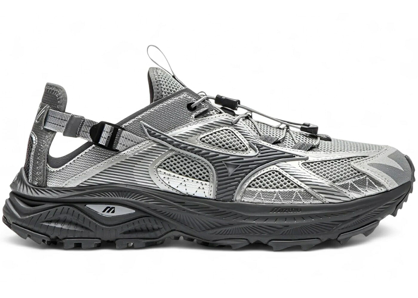 ミズノ 銀色 シルバー 灰色 グレー スニーカー メンズ MIZUNO RACER TRAIL SE SILVER GREY / SILVER GREY｜スニケス