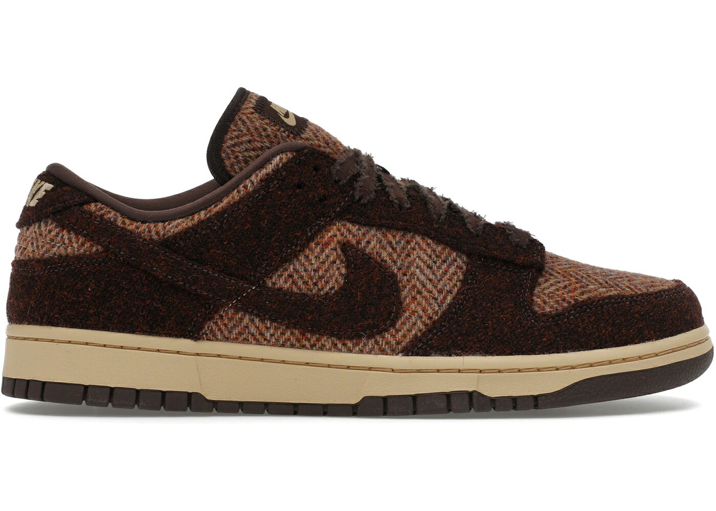 ナイキ ダンク 紫 相撲取り草 赤銅色 赤銅色 ダンクロー WOMEN\u0027S スニーカー レディース NIKE DUNK LOW HARRIS TWEED SESAME (WOMEN\u0027S) / SESAME VIOLET MIST BAROQUE BROWN