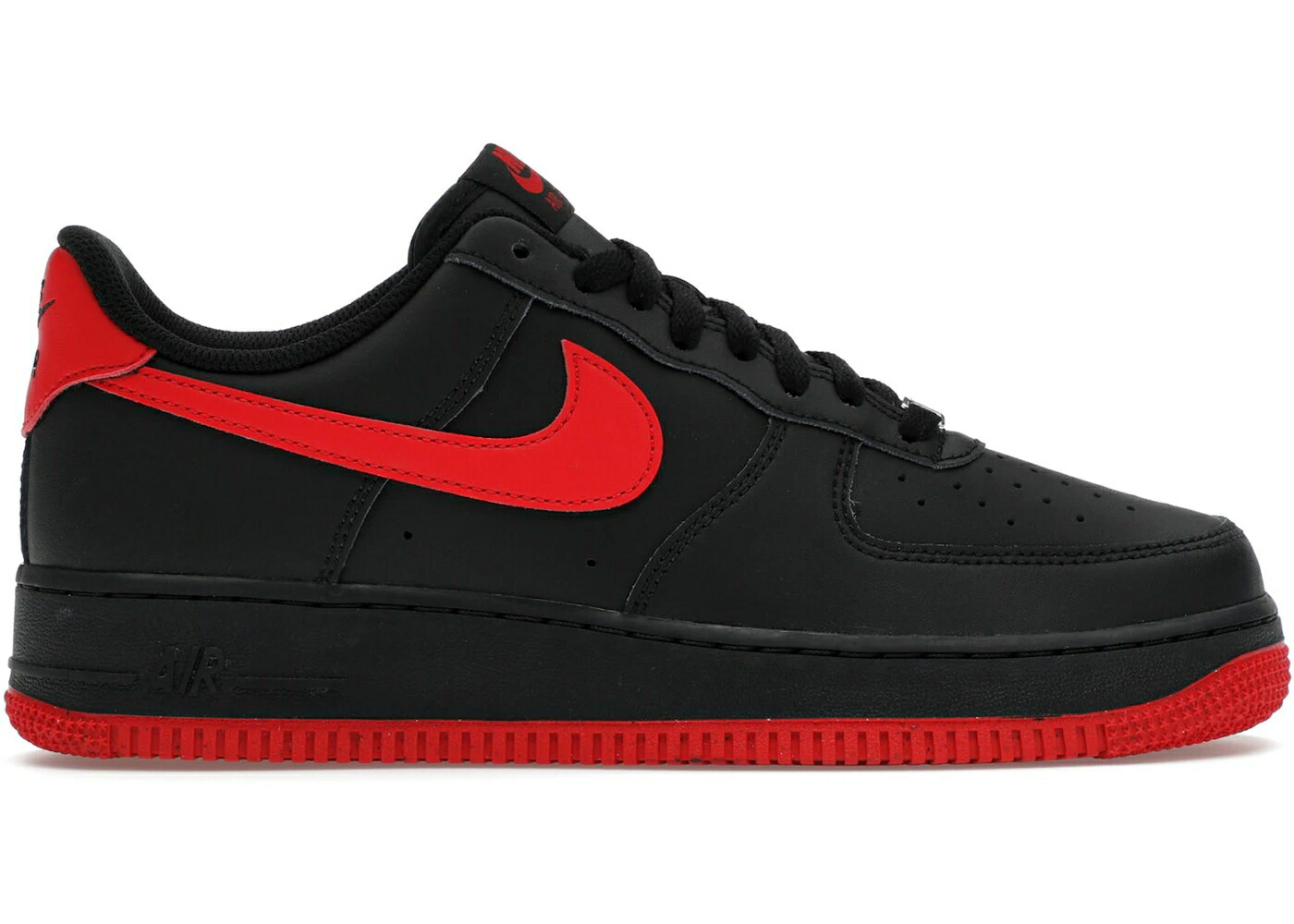 ナイキ 黒いこと 黒いこと 赤 赤いこと 空軍 \u002707 スニーカー メンズ NIKE AIR FORCE 1 LOW LV8 VAMPS / BLACK UNIVERSITY RED