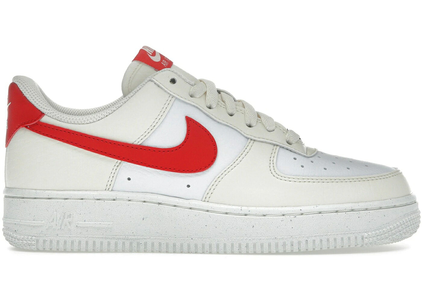 ナイキ 象牙色 赤 赤いこと 空軍 \u002707 WOMEN\u0027S スニーカー レディース NIKE AIR FORCE 1 LOW NEXT NATURE PALE IVORY UNIVERSITY RED (WOMEN\u0027S) / PALE IVORY SAIL UNIVERSITY RED