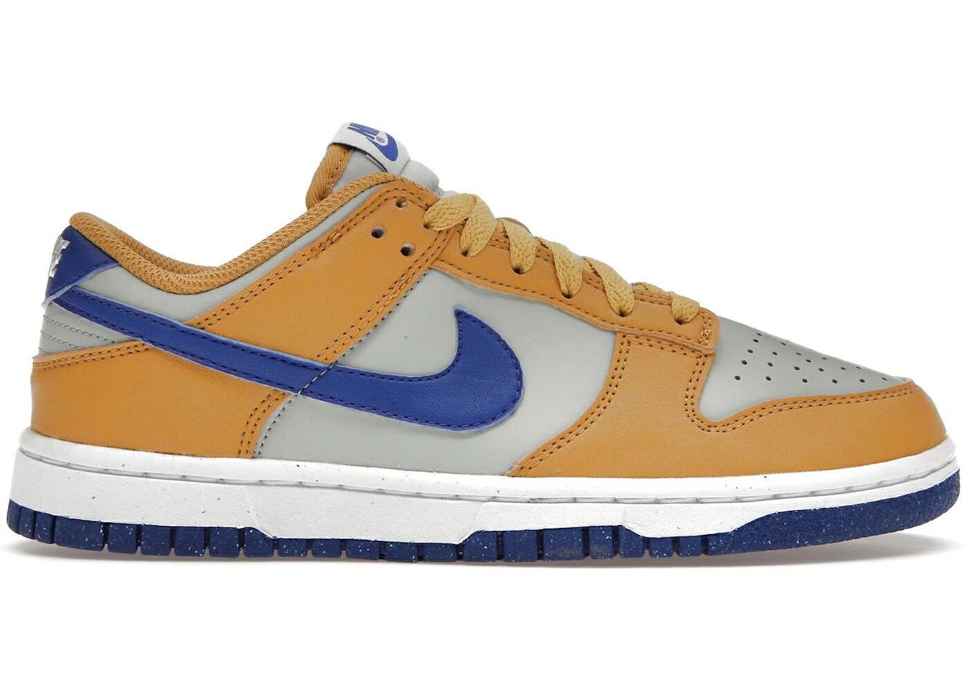 ナイキ ダンク ウィート ゴールド ダンクロー WOMEN\u0027S スニーカー レディース NIKE DUNK LOW NEXT NATURE WHEAT GOLD ROYAL (WOMEN\u0027S) / WHEAT GOLD HYPER ROYAL LIGHT