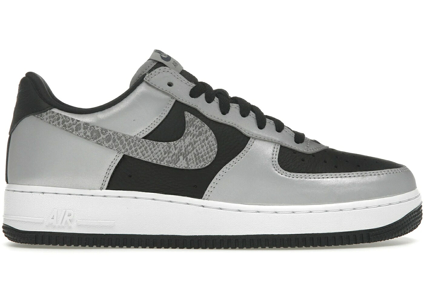 ナイキ しろがね色 しろがね色 黒いこと 黒いこと 空軍 スニーカー メンズ NIKE AIR FORCE 1 LOW SILVER SNAKE (2021) / BLACK SILVER BLACK