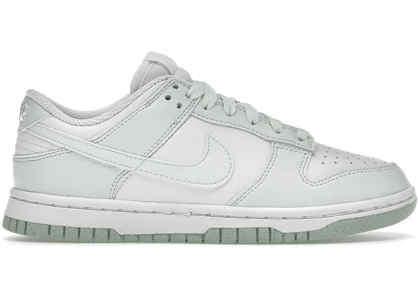 ナイキ ダンク 白いこと 白いこと ダンクロー WOMEN\u0027S スニーカー レディース NIKE DUNK LOW NEXT NATURE WHITE MINT (WOMEN\u0027S) / WHITE MINT