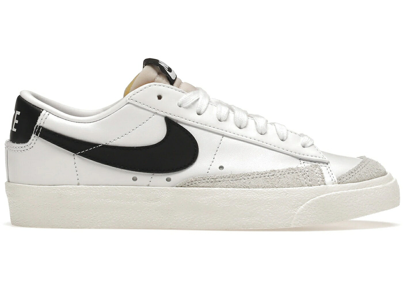 ナイキ ブレイザー 白いこと 白いこと 黒いこと 黒いこと WOMEN\u0027S スニーカー レディース NIKE BLAZER LOW 77 WHITE BLACK (WOMEN\u0027S) / WHITE SAIL WHITE BLACK