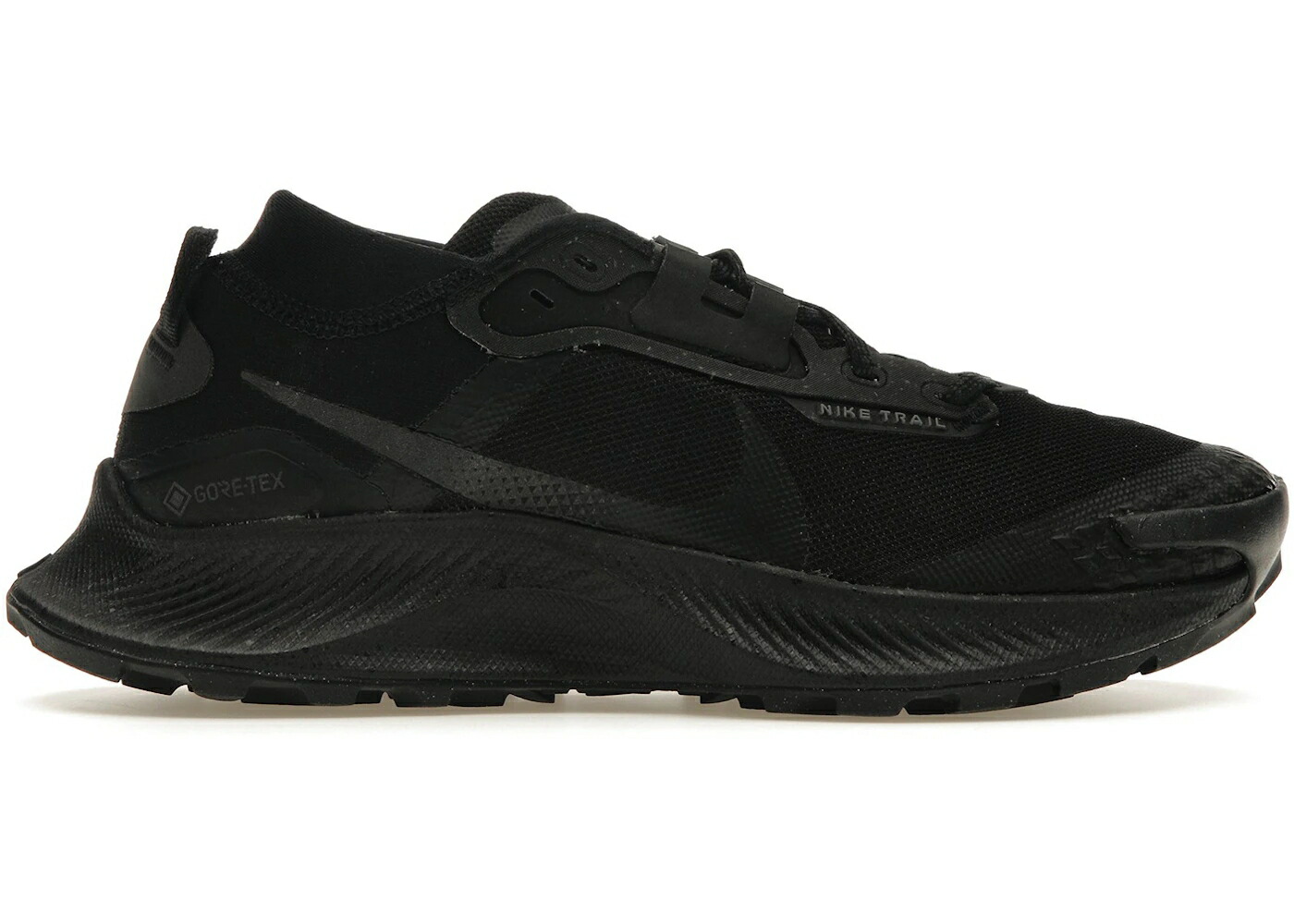 ナイキ ペガサス ゴアテックス 黒色 ブラック 灰色 グレー WOMEN スニーカー レディース NIKE PEGASUS TRAIL 3 GORE-TEX BLACK DARK SMOKE GREY (WOMEN) / BLACK DARK SMOKE GREY IRON GREY