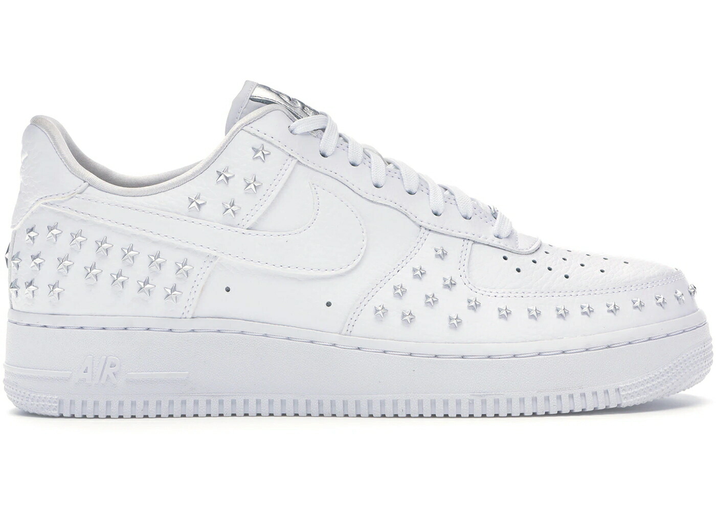ナイキ 白いこと 白いこと 空軍 \u002707 WOMEN\u0027S スニーカー レディース NIKE AIR FORCE 1 LOW XX WHITE STUDDED (WOMEN\u0027S) / WHITE WHITE WHITE