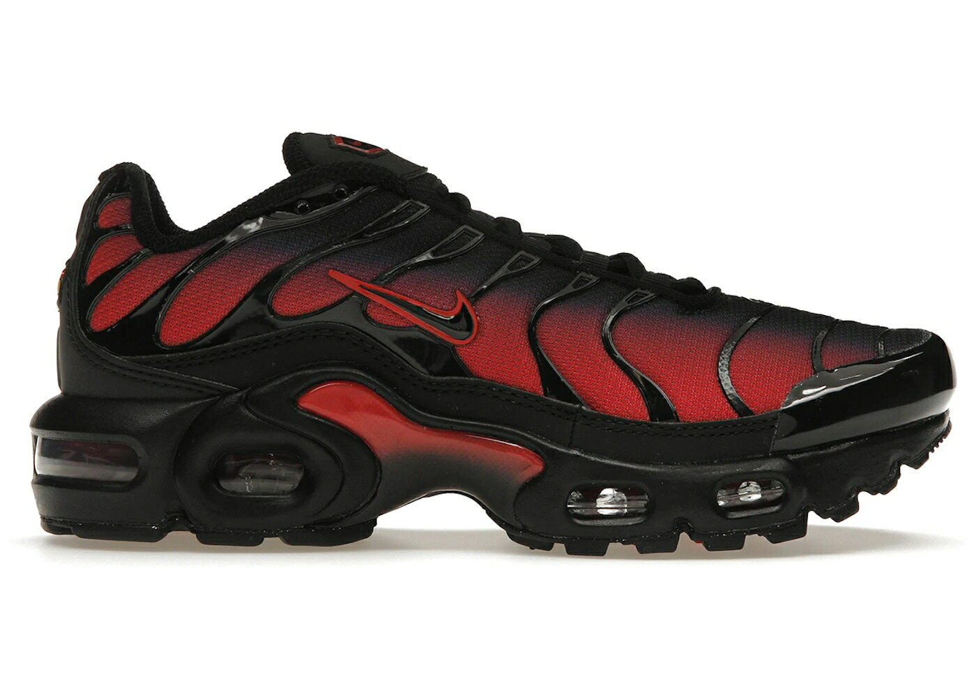 ナイキ マックス 赤 レッド 黒色 ブラック エアマックスプラス ジュニア キッズ NIKE AIR MAX PLUS RED BLACK (GS) / RED BLACK ベビー マタニティ スニーカー｜スニケス