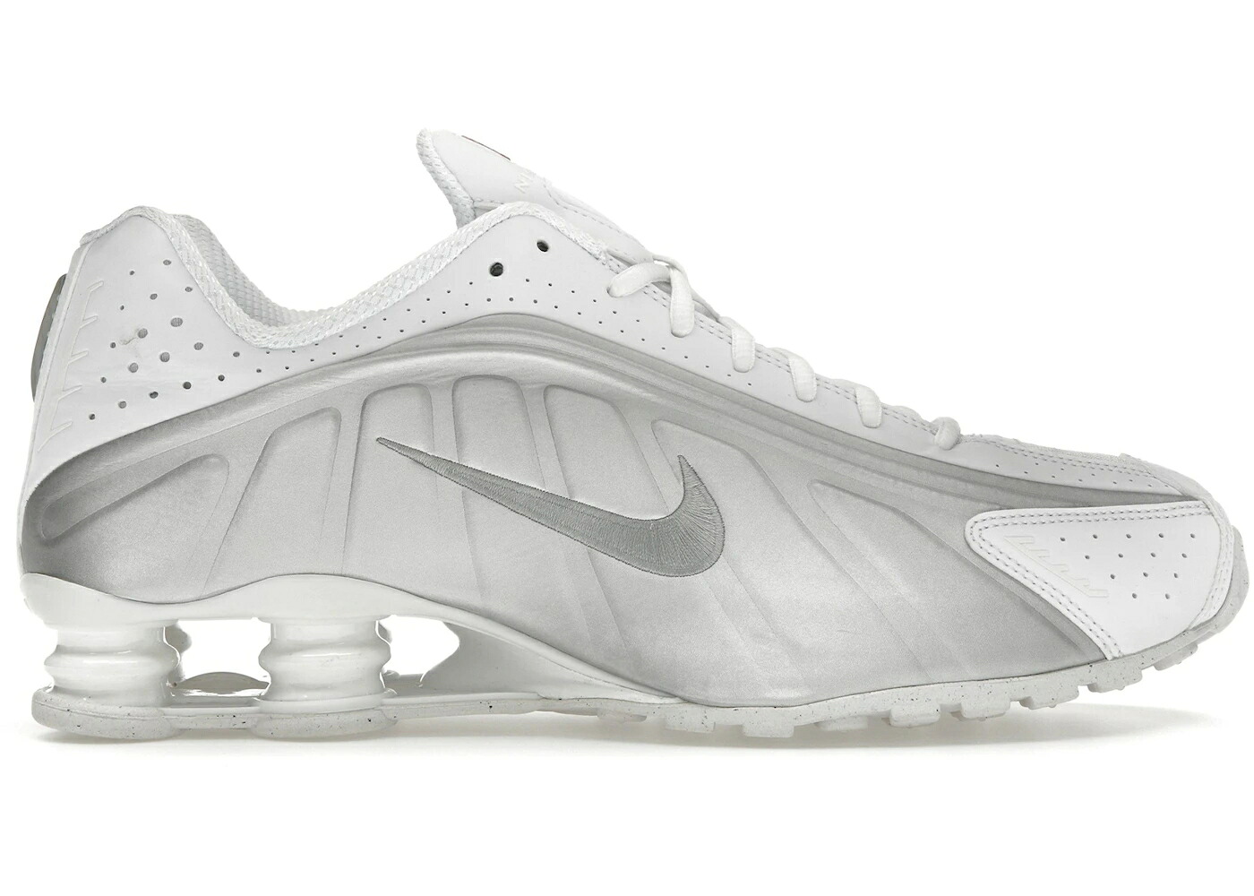 ナイキ ショックス 白色 ホワイト クリムゾン 銀色 シルバー スニーカー メンズ NIKE SHOX R4 WHITE BRIGHT CRIMSON METALLIC SILVER / WHITE WHITE BRIGHT CRIMSON
