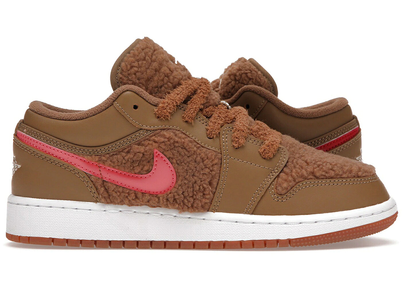 ナイキ ジョーダン サクラ色 赤 赤いこと 御坊っちゃん キッズ JORDAN 1 LOW UTILITY TEDDY BEAR (GS) / DARK DRIFTWOOD PINK SALT GYM RED もの言う花 マタニティ スニーカー