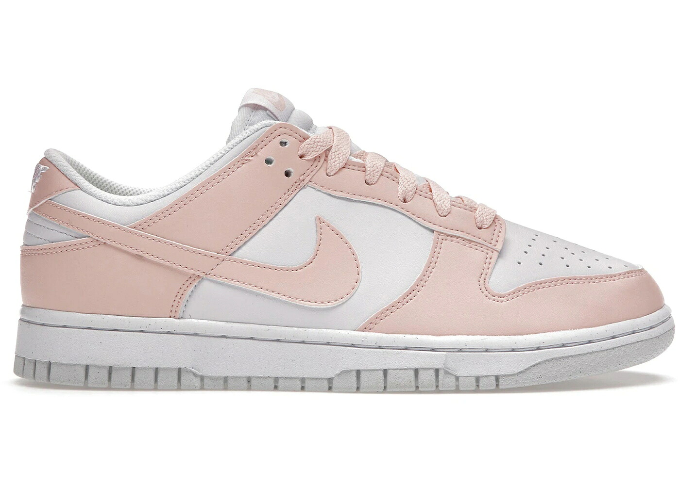 ナイキ ダンク 白色 ホワイト ピンク 灰色 グレー ダンクロー WOMEN'S スニーカー レディース NIKE DUNK LOW NEXT NATURE PALE CORAL (WOMEN'S) / WHITE LIGHT PINK GREY|スニケス