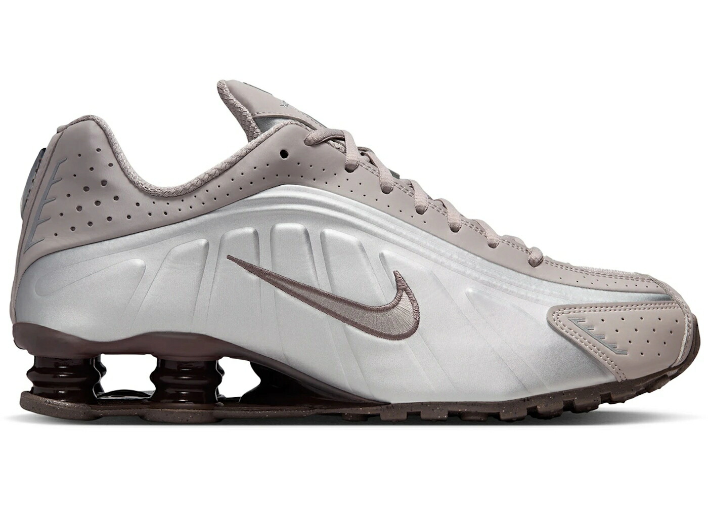 ナイキ ショックス カレッジ 灰色 グレー スニーカー メンズ NIKE SHOX R4 CAVE STONE / CAVE STONE COLLEGE GREY BAROQUE 26,270円