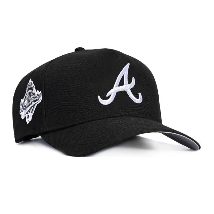 ニューエラ New Era 【 9Forty A-Frame Atlanta Braves 1995 World Series Patch Snapback Hat Men Black / White 】 アトランタ ブレーブス シリーズ Snapback スナップバック バッグ メンズ 黒色 ブラック 白色 ホワイト|スニケス