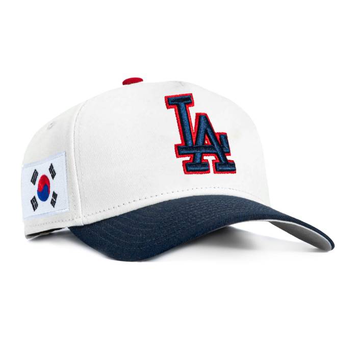 ニュー内鰓 New Era 【 9Forty A-Frame Los Angeles Dodgers Korea Flag Patch Snapback Hat Men White / Navy / Red 】 ドジャース Snapback スナップバック 御徒面子 メンズ 白いこと 白いこと 紺色 米国海軍 Red 赤・赤いこと