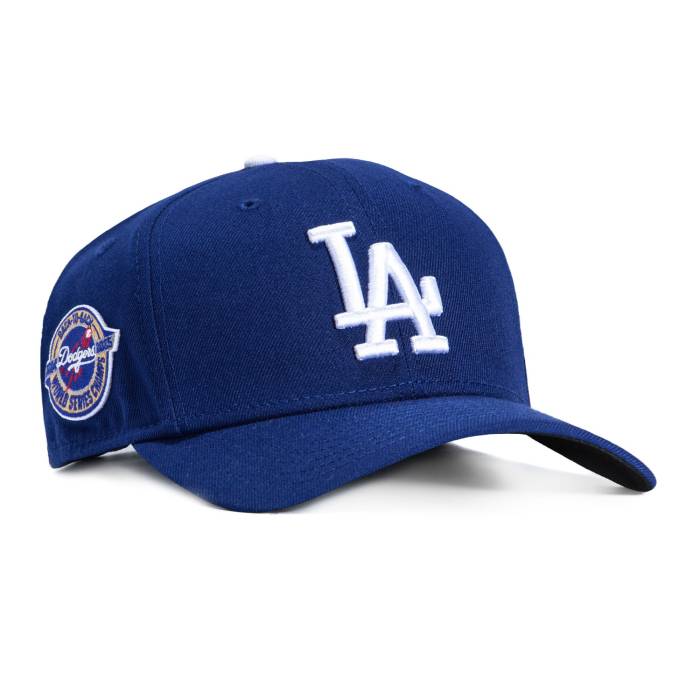ニュー内鰓 New Era 【 9Seventy Los Angeles Dodgers Back-To-Back World Series Champions Circle Patch Snapback Hat Men Royal 】 ドジャース 続きもの Snapback スナップバック 御徒面子 メンズ