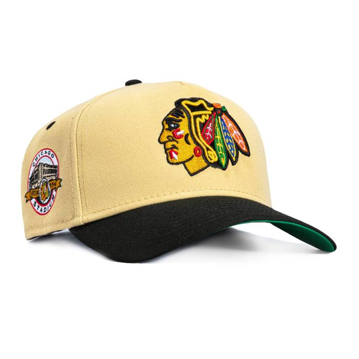 ニューエラ New Era 【 9Forty A-Frame 8-Ball Chicago Blackhawks Chicago Stadium Patch Snapback Hat Men Tan / Black 】 シカゴ ブラックホークス スタジアム Snapback スナップバック バッグ メンズ 黒色 ブラック｜スニケス