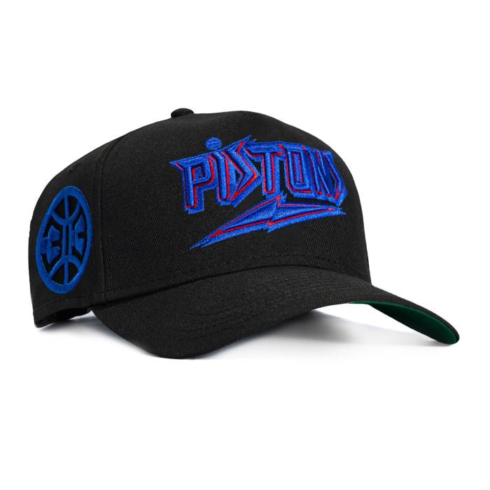 ニューエラ New Era 【 9Forty A-Frame Black Dome Detroit Pistons Logo Patch 1978 Word Snapback Hat Men Black 】 黒色 ブラック デトロイト ピストンズ ロゴ Snapback スナップバック バッグ メンズ 黒色 ブラック|スニケス