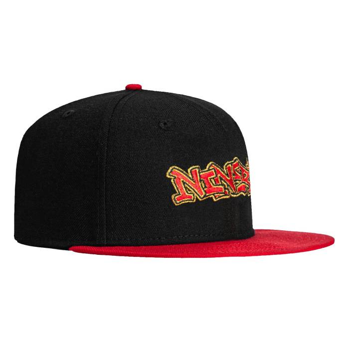 ニューエラ New Era 【 59Fifty San Francisco 49Ers Graffiti Hat Men Black / Red 】 フォーティーナイナーズ メンズ 黒色 ブラック Red 赤・レッド｜スニケス 19,950円