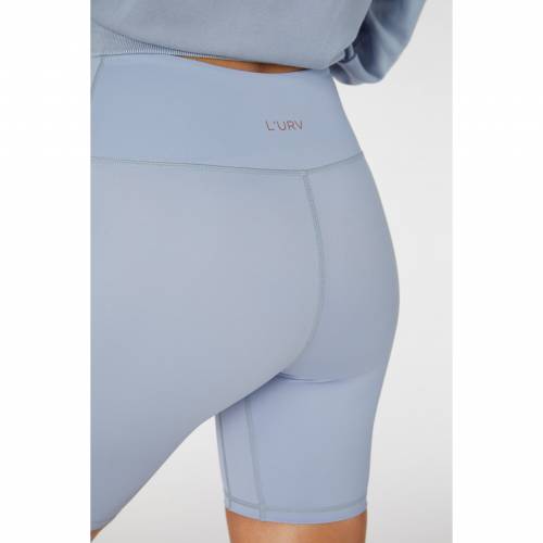 青色 ブルー L'URV レディース 【 ELORA SHORT DUSTY BLUE 】 スポーツ アウトドア フィットネス トレーニング レディース パンツ