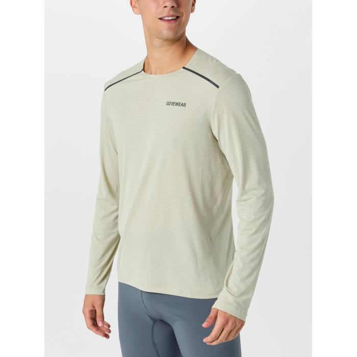 Gorewear 【 Men\u0027s Contest 2.0 Long Sleeve Tee Men Tech Beige 】 メンズ Sleeve 捩り プルオーバー メンズ テック ベージュ