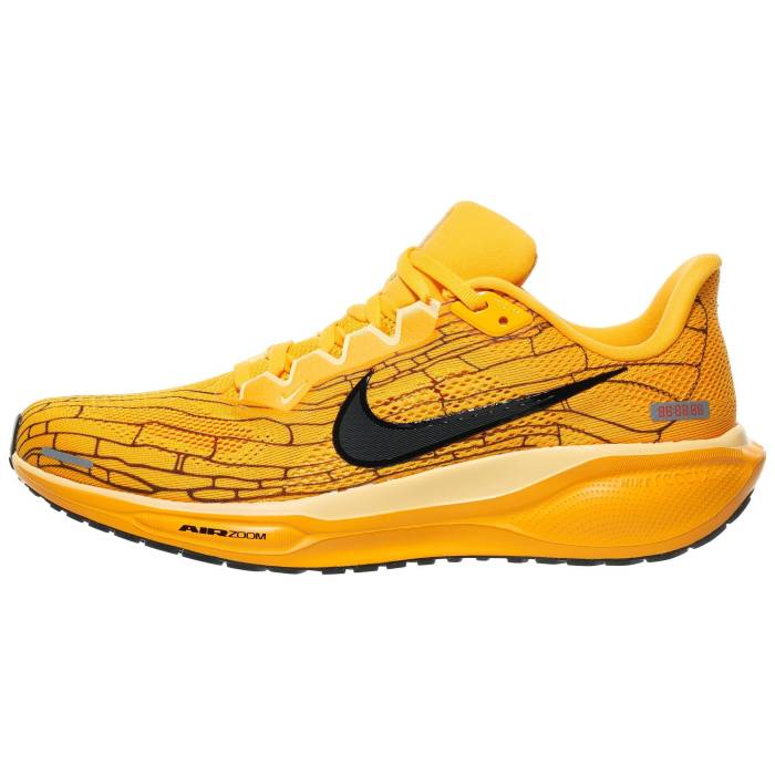 【★百貨店SALE★6/11真夜中2時迄】ナイキ Nike 【 Pegasus 41 Men University Gold/Black/Yello 】 ペガサス メンズ ゴールド 黒いこと 黒いこと