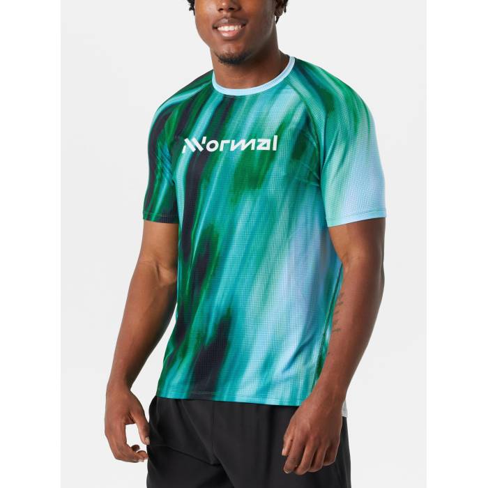 【★百貨店SALE★6/11十二時2時迄】Nnormal 【 Men\u0027s Race Print T-Shirt Men Green/Blue Print 】 メンズ プルオーバー メンズ green 緑・緑であること 青み 青色