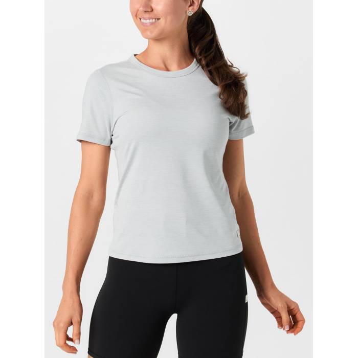 Vuori 【 Women's Short Sleeve Lux Tee Women Light Heather Grey 】 レディース Sleeve スリーブ Tシャツ レディース heather ヘザー 灰色 グレー