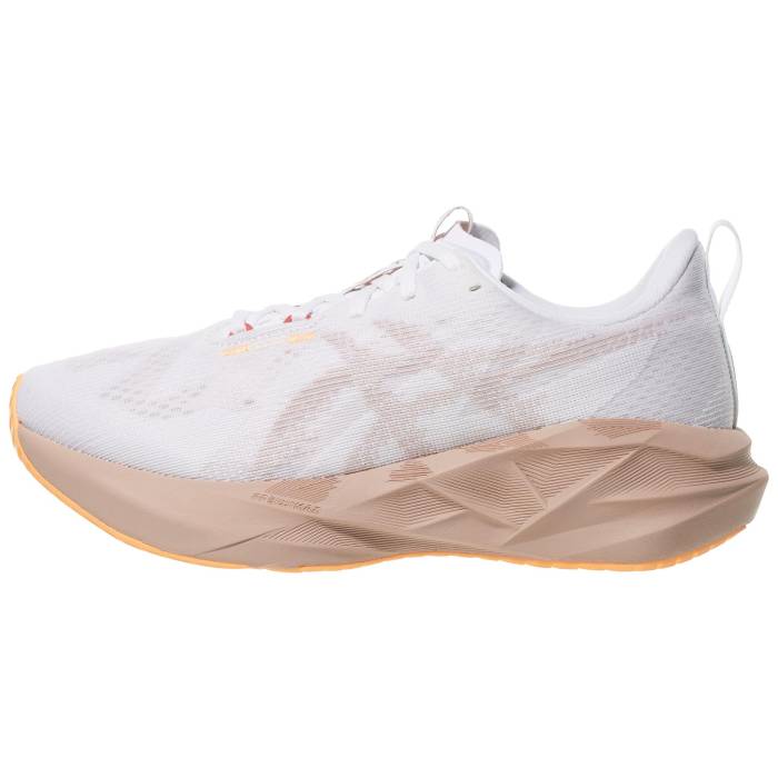 【★百貨店SALE★6/11真夜中2時迄】アシックス Asics 【 Novablast 5 Women White/Fawn 】 レディース 白いこと 白いこと