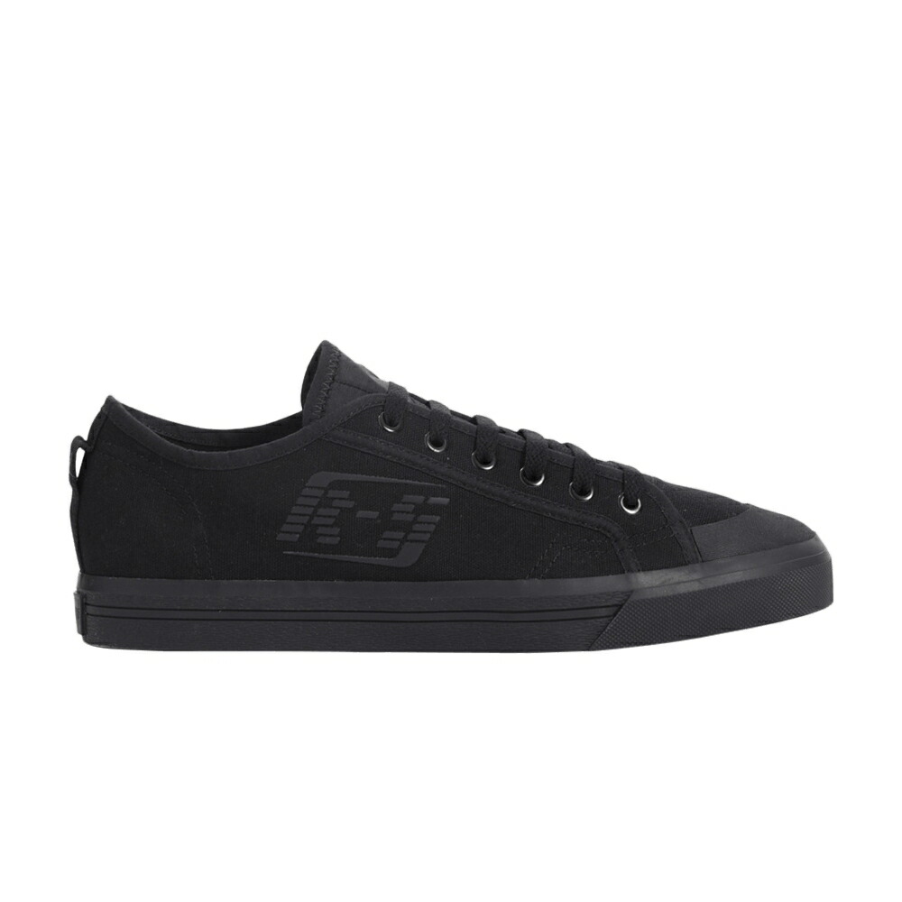 アディダス 黒色 ブラック ラフシモンズ スニーカー メンズ ADIDAS RAF SIMONS X SPIRIT LOW ASSYM TONGUE / BLACK PANTONE