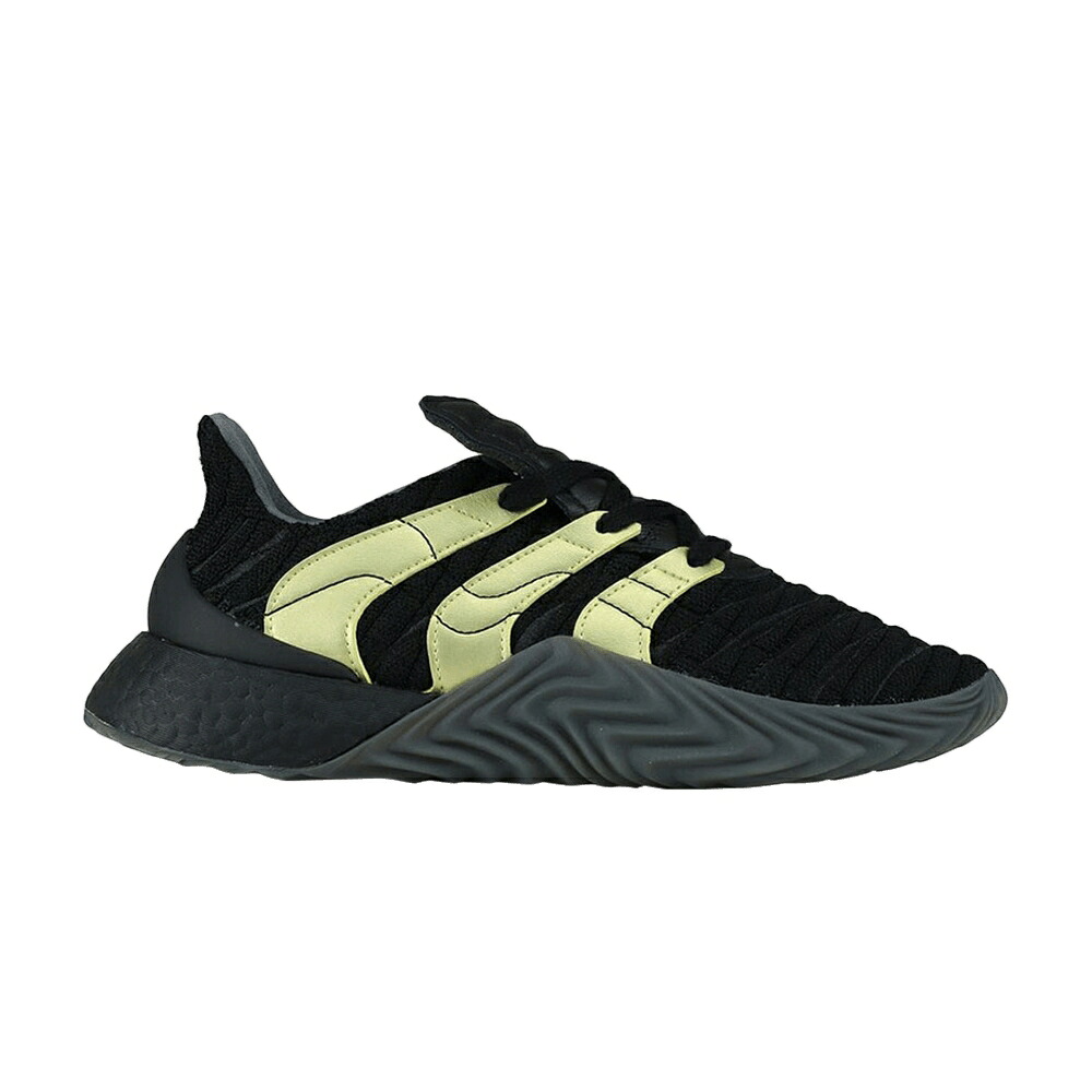 アディダス ブースト コア 黒色 ブラック ゴールド カーボン 'BLACK GOLD' スニーカー メンズ ADIDAS SOBAKOV BOOST / CORE BLACK GOLD METALLIC CARBON｜スニケス