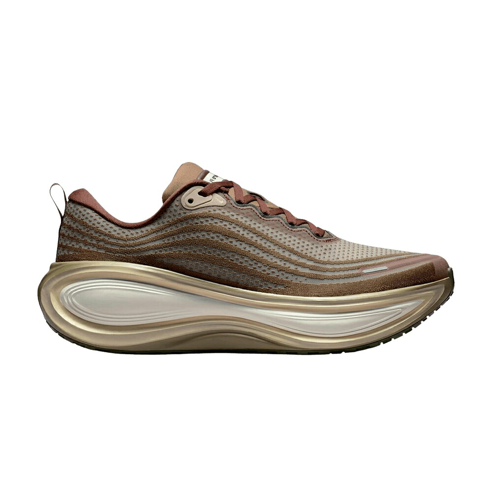 ナイキ 自然的 \u0027OFF PHANTOM\u0027 スニーカー メンズ NIKE VOMERO PLUS QS NOIR PECAN / OFF NOIR PECAN PHANTOM NATURAL