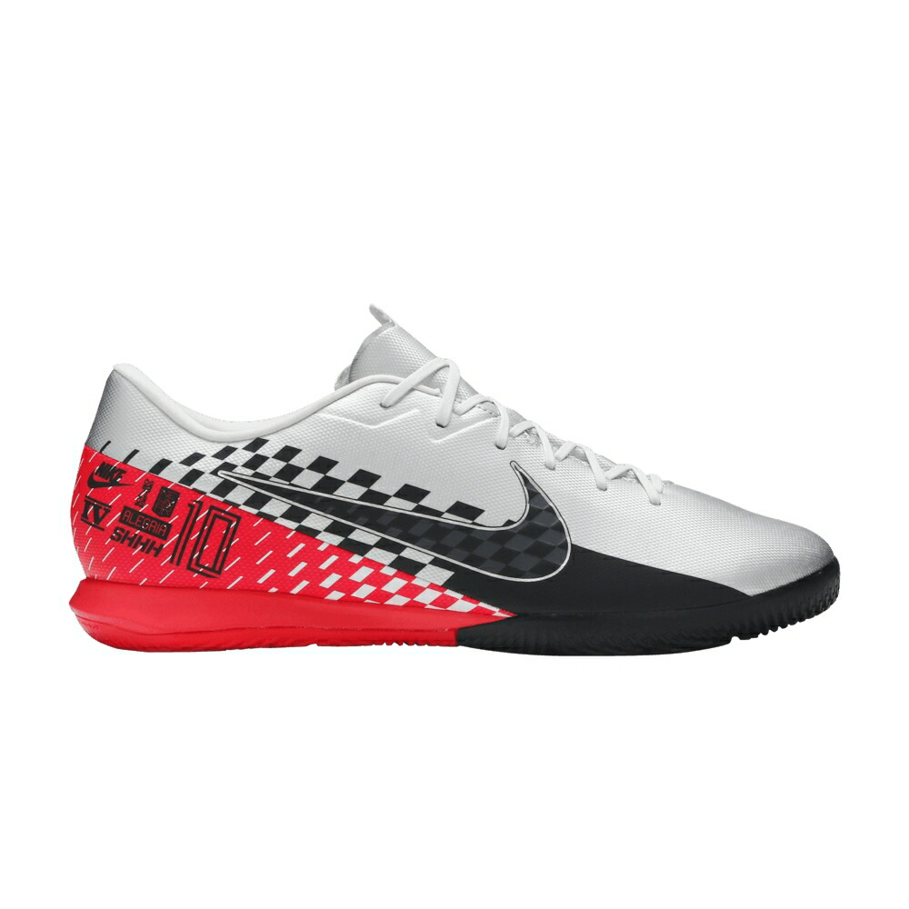 ナイキ サーティーン アカデミー 黒色 ブラック 赤 レッド プラチナム JR. 'SPEED FREAK' スニーカー メンズ NIKE NEYMAR X MERCURIAL VAPOR 13 ACADEMY IC / CHROME BLACK RED ORBIT PLATINUM