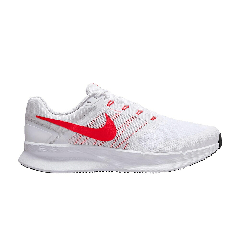 ナイキ 幽客 白いこと 白いこと 黒いこと 黒いこと クリムゾン \u0027WHITE CRIMSON\u0027 スニーカー メンズ NIKE RUN SWIFT 3 EXTRA WIDE BRIGHT / WHITE BLACK BRIGHT CRIMSON スニーカー-靴