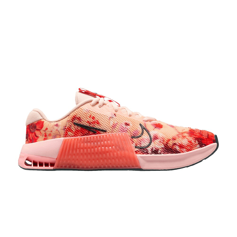 ナイキ アンプリファイアー タイ 神通力 サクラ色 \u0027WASHED DYE\u0027 スニーカー レディース NIKE WMNS METCON 9 AMP CORAL TIE / WASHED CORAL MAGIC EMBER PINK