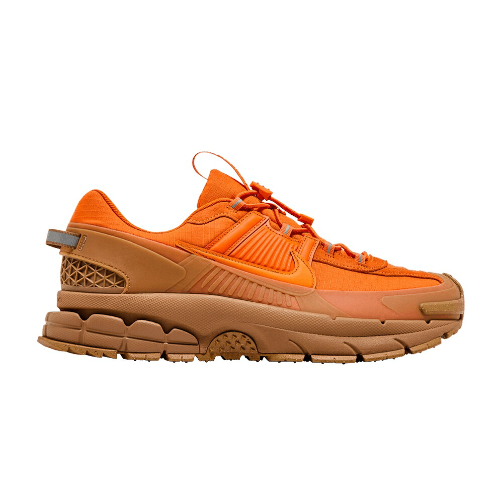 ナイキ 望遠レンズ 橙 オレンジ色 \u0027SAFETY ORANGE\u0027 スニーカー メンズ NIKE ZOOM VOMERO ROAM / SAFETY ORANGE SAFETY ORANGE GUM