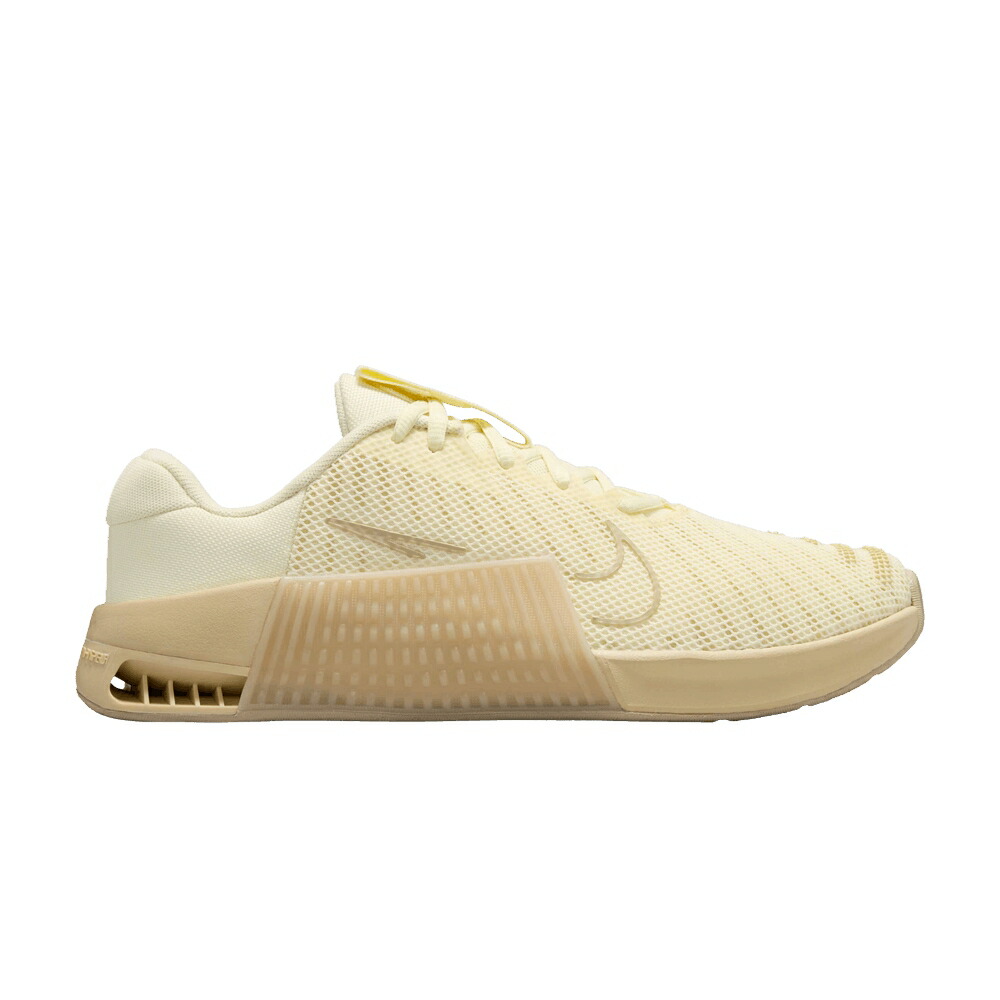 ナイキ チーム ゴールド カーキ 'ALABASTER KHAKI' スニーカー レディース NIKE WMNS METCON 9 DESERT / ALABASTER TEAM GOLD DESERT KHAKI