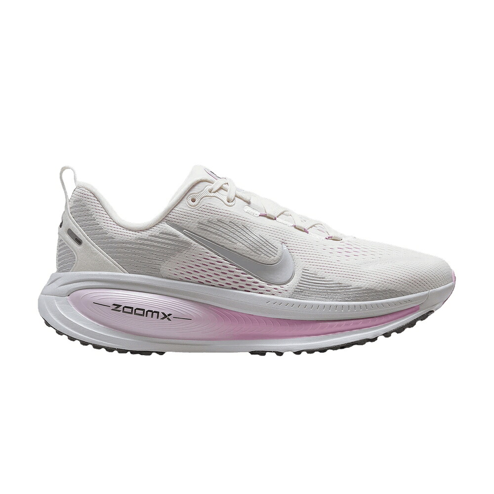ナイキ サクラ色 \u0027SAIL DOLL\u0027 スニーカー レディース NIKE WMNS VOMERO 18 / SAIL DOLL BEYOND PINK METALLIC
