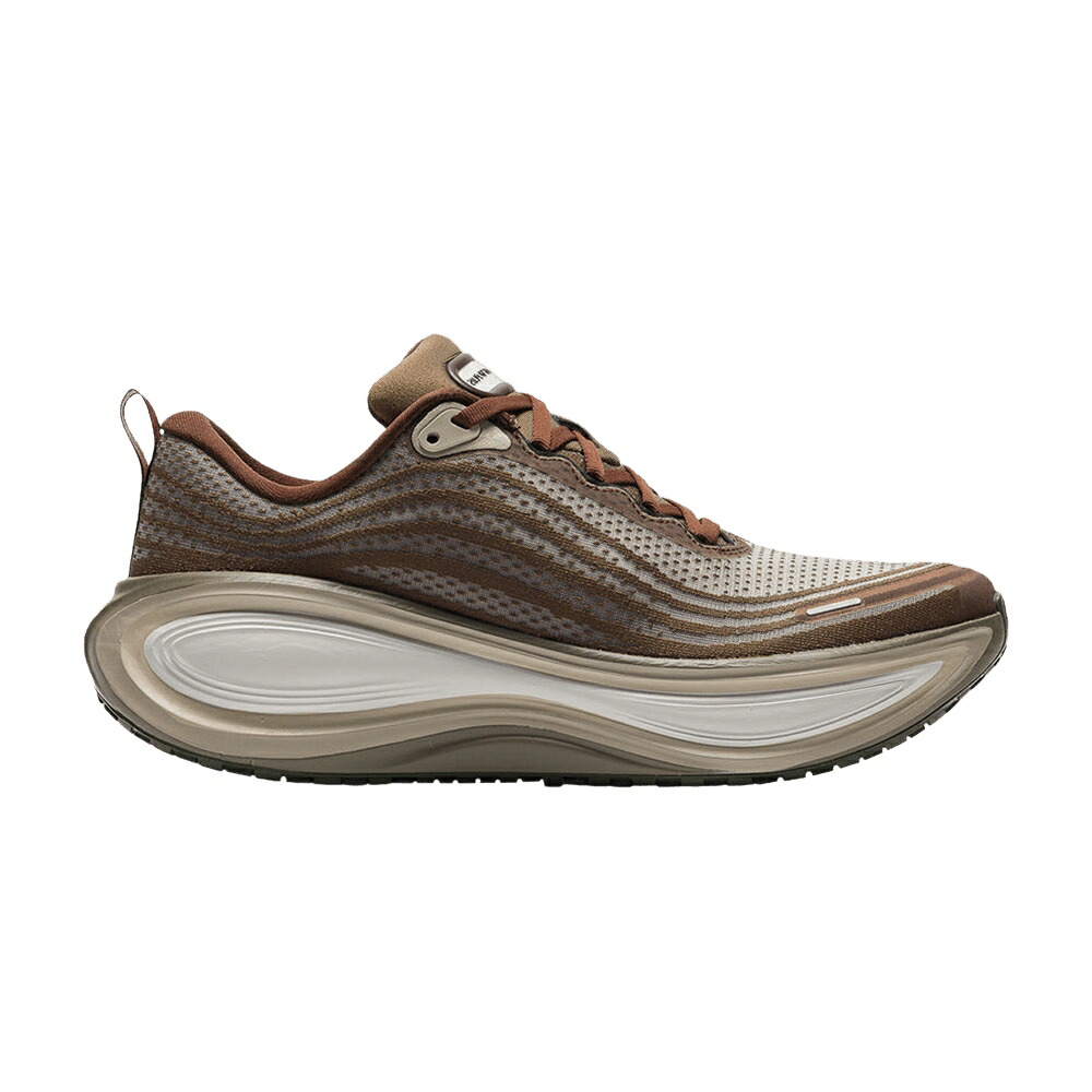 ナイキ 自然的 \u0027OFF PECAN\u0027 スニーカー メンズ NIKE VOMERO PLUS NOIR / OFF NOIR PECAN PHANTOM NATURAL