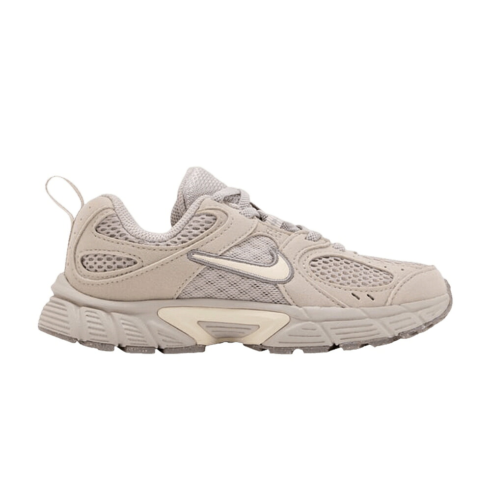ナイキ 'MOON BROWN' ジュニア キッズ NIKE V5 RNR PS PARTICLE LIGHT OREWOOD / MOON PARTICLE LIGHT OREWOOD ベビー マタニティ スニーカー｜スニケス