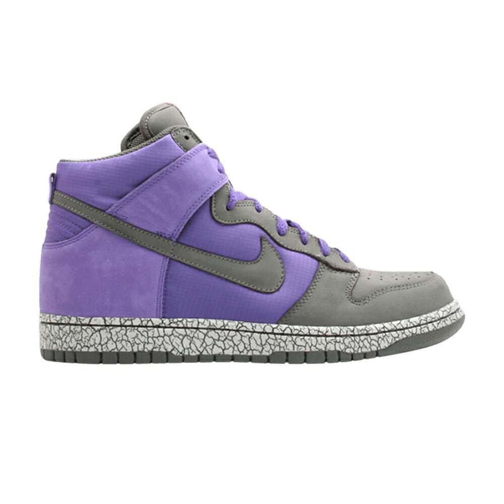 ナイキ ダンク ハイ プレミアム 紫 パープル ダンクハイ 'EARTHQUAKE' スニーカー メンズ NIKE DUNK HIGH PREMIUM / VARSITY PURPLE NEWSPRINT MYTH｜スニケス 241,600円