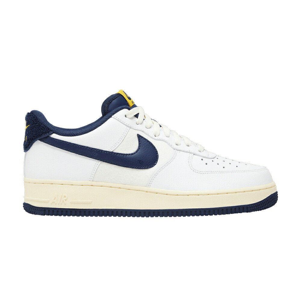ナイキ ジャケット 白色 ホワイト 紺色 ネイビー エアフォース 07 VARSITY MICHIGAN スニーカー メンズ NIKE AIR FORCE 1 LV8 JACKET - / WHITE MIDNIGHT NAVY SAIL WHITE
