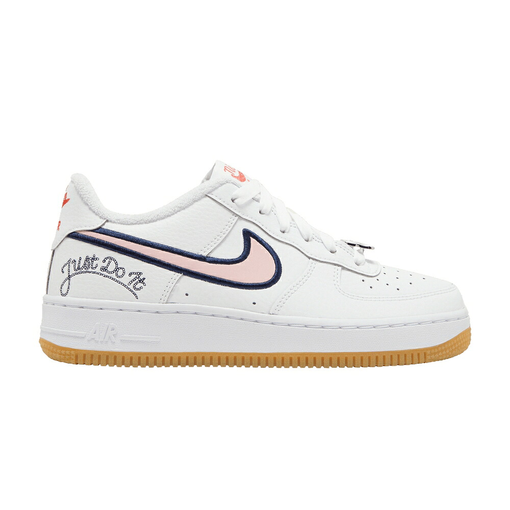 ナイキ 白色 ホワイト 赤 レッド 茶色 ブラウン エアフォース 'PINK GLAZE' ジュニア キッズ NIKE AIR FORCE 1 LV8 GS / WHITE CHILE RED GUM LIGHT BROWN ベビー マタニティ スニーカー|スニケス