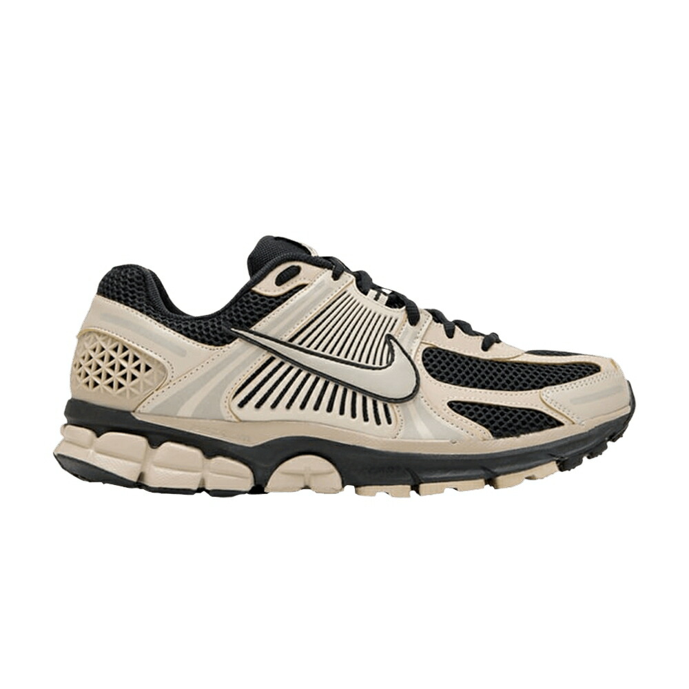 ナイキ ズーム 黒色 ブラック クリーム BLACK CREAM スニーカー メンズ NIKE AIR ZOOM VOMERO 5 / BLACK CREAM CREAM